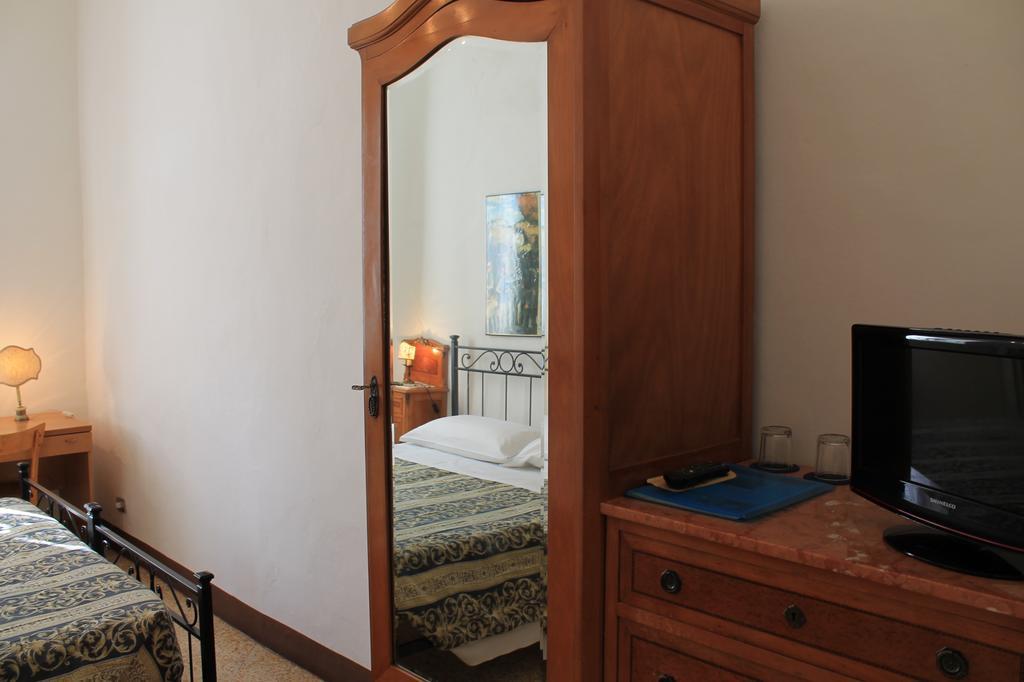 Bed and Breakfast Palazzo Masi Siena Pokój zdjęcie